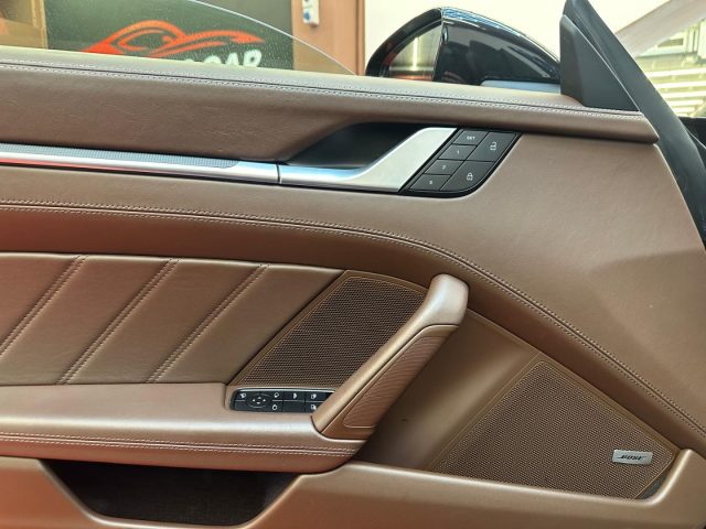 PORSCHE 992 usata, con Controllo automatico clima