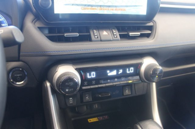 TOYOTA RAV 4 usata, con Sensori di parcheggio posteriori