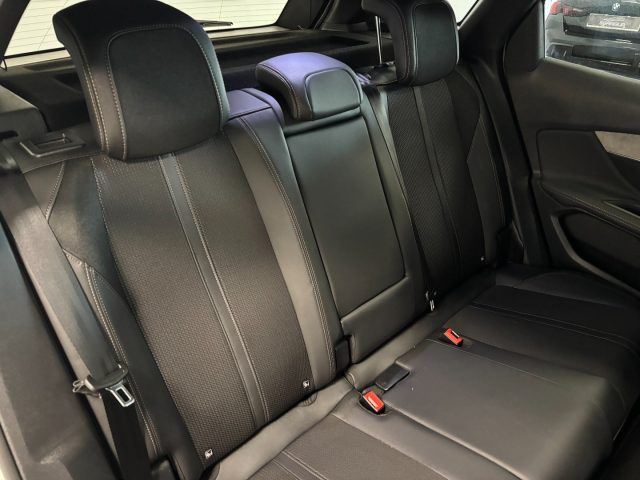 PEUGEOT 3008 usata, con Interni in pelle
