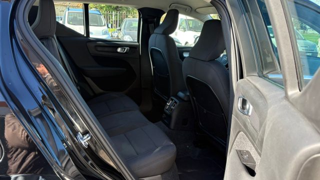 VOLVO XC40 usata, con Autoradio digitale