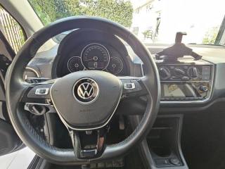 VOLKSWAGEN up! usata, con Chiusura centralizzata