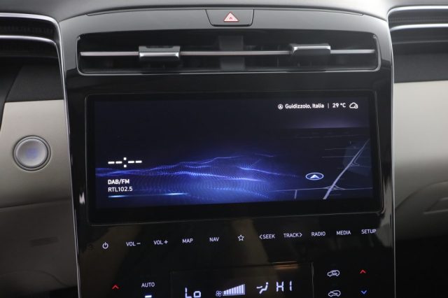 HYUNDAI Tucson usata 10