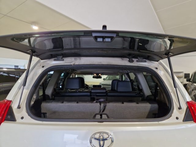 TOYOTA Land Cruiser usata, con Volante multifunzione