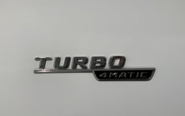 MERCEDES-BENZ A 35 AMG usata, con Alzacristalli elettrici