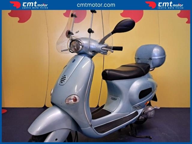 PIAGGIO Vespa 125 ET4 usata 3