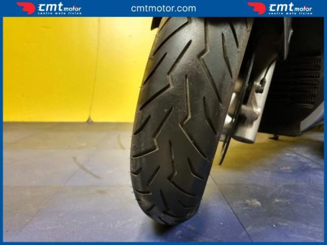 SUZUKI Burgman AN 400 usata 12