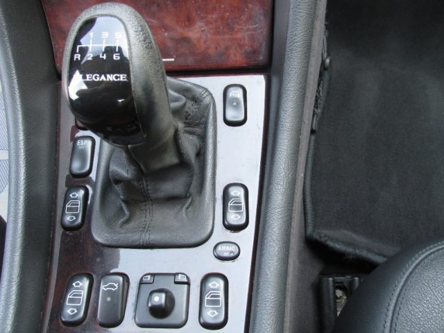 MERCEDES-BENZ CLK 200 usata, con Supporto lombare
