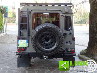 LAND ROVER Defender usata, con Servosterzo