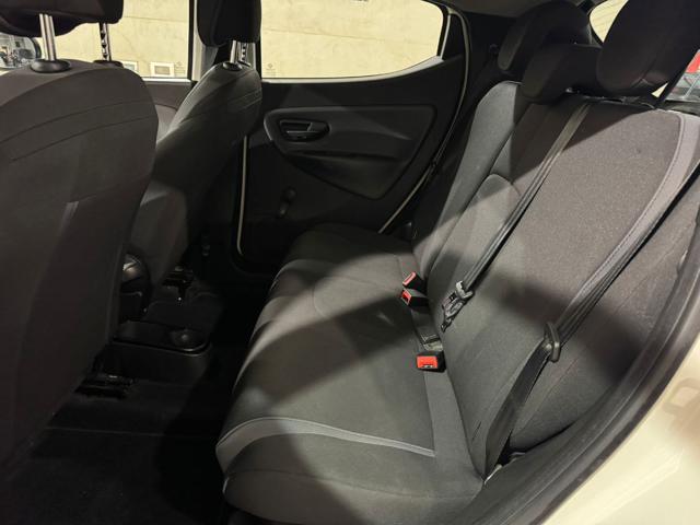 LANCIA Ypsilon usata 15