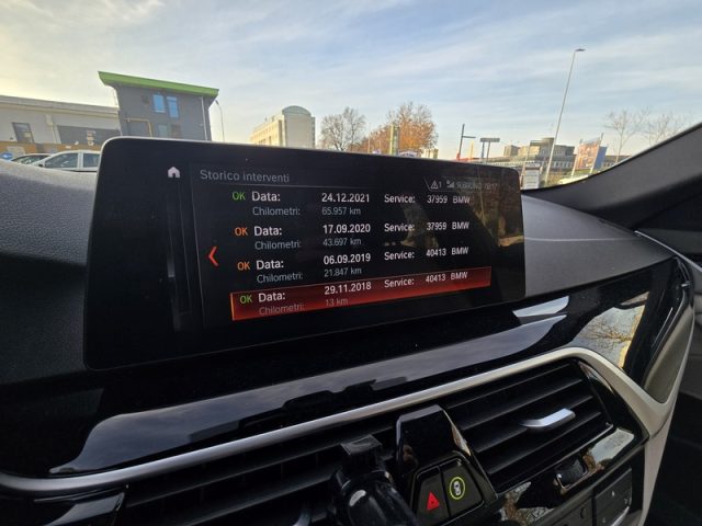 BMW 520 usata, con Gancio traino