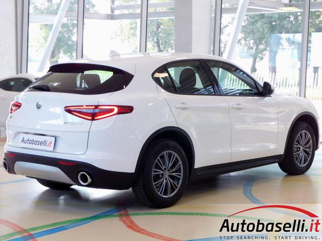 ALFA ROMEO Stelvio usata, con Park Distance Control