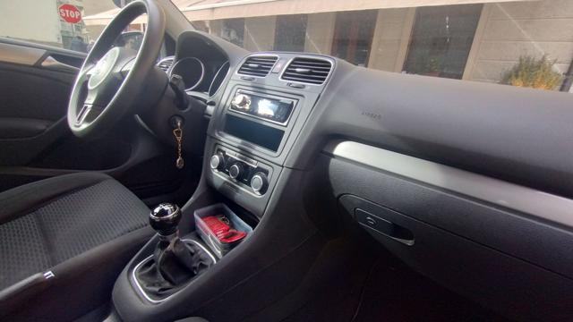 VOLKSWAGEN Golf usata 29