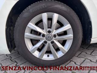 VOLKSWAGEN Touran usata, con Volante in pelle