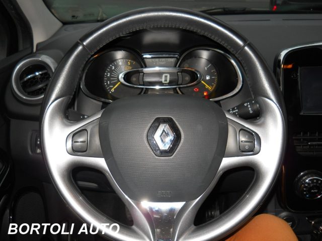 RENAULT Clio usata, con Climatizzatore