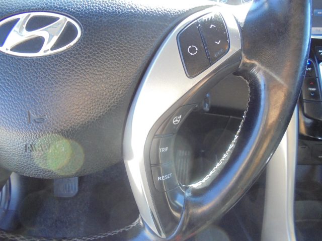 HYUNDAI i30 usata 33