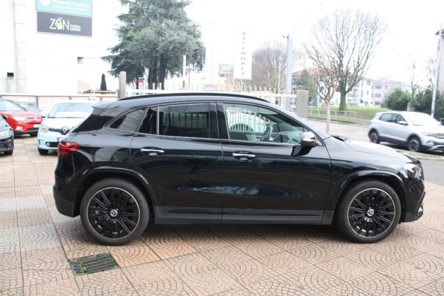 MERCEDES-BENZ GLA 200 usata, con Cerchi in lega