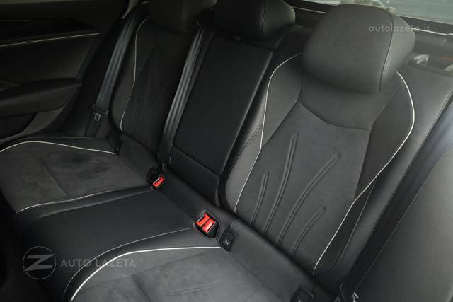 VOLKSWAGEN Passat usata, con Monitoraggio pressione pneumatici