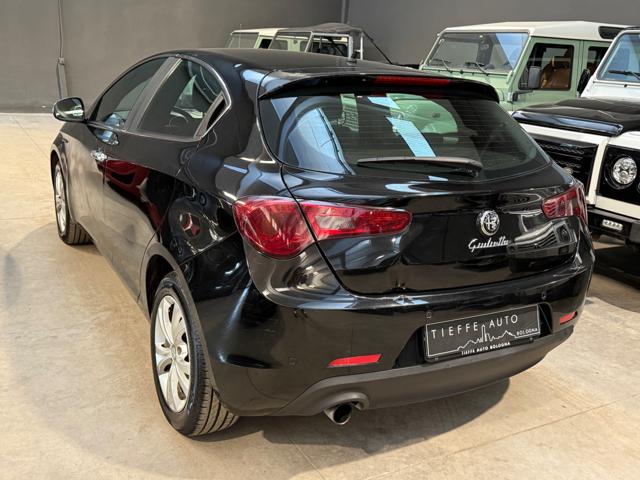 ALFA ROMEO Giulietta usata, con Autoradio