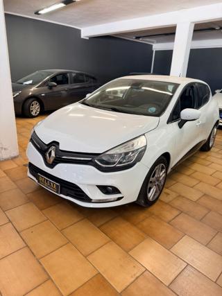 RENAULT Clio usata, con Airbag laterali