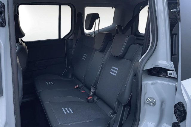 FORD Tourneo Courier usata, con Fendinebbia