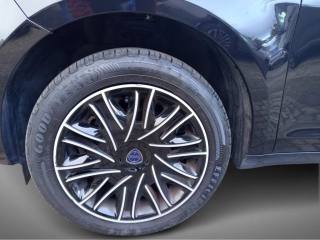 LANCIA Ypsilon usata, con Specchietti laterali elettrici