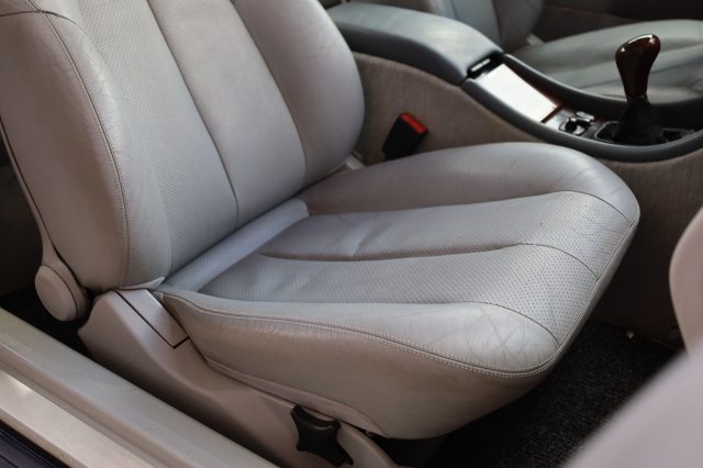MERCEDES-BENZ CLK 200 usata 61
