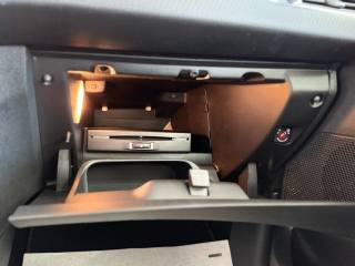 PEUGEOT 2008 usata, con Sensore di luce