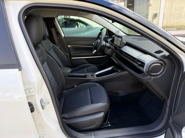 JEEP Avenger usata, con Controllo automatico clima