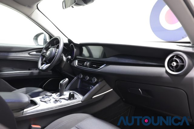 ALFA ROMEO Stelvio usata 50