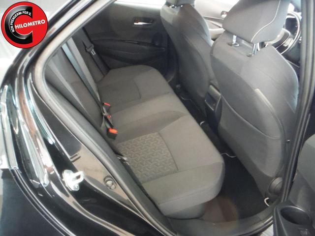 TOYOTA Corolla usata, con Autoradio
