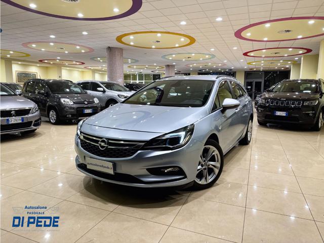 OPEL Astra usata, con Controllo trazione
