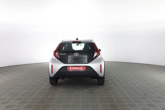 TOYOTA Aygo X usata 3