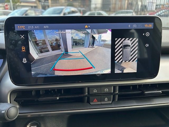 JEEP Avenger usata, con Sedile posteriore sdoppiato