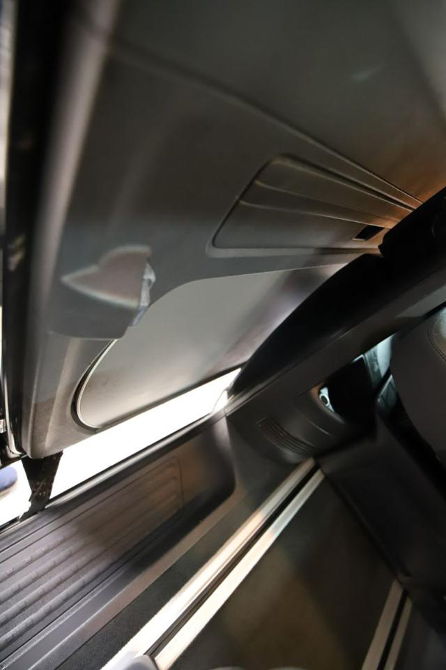 VOLKSWAGEN Multivan usata, con Antifurto