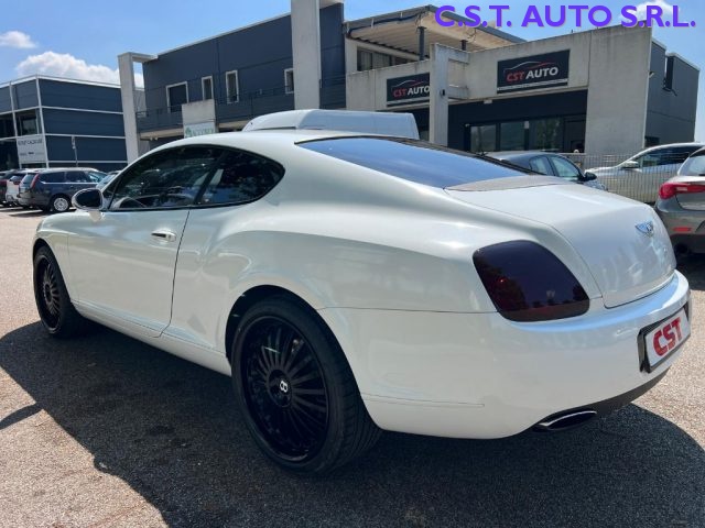 BENTLEY Continental usata, con Cerchi in lega