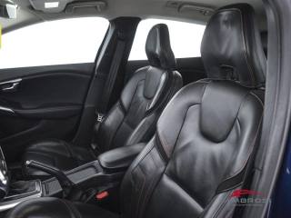 VOLVO V40 Cross Country usata 8