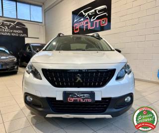 PEUGEOT 2008 usata, con Airbag