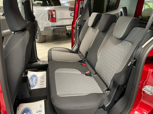 FORD Tourneo Courier usata, con Bracciolo