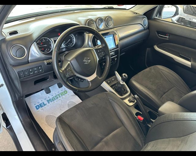 SUZUKI Vitara usata, con Cruise Control