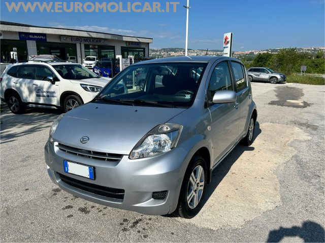 DAIHATSU Sirion usata 11