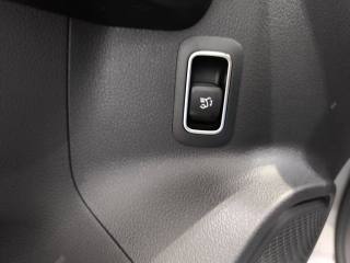 MERCEDES-BENZ GLA 200 usata, con Controllo automatico clima