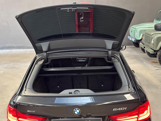 BMW 540 usata, con Fari LED