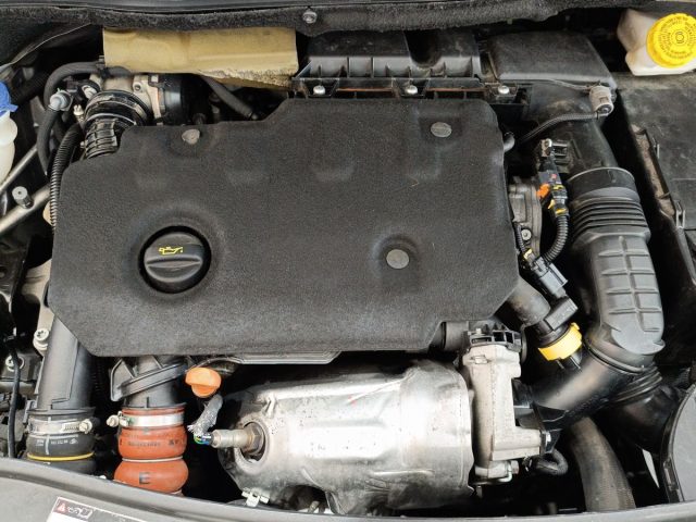 PEUGEOT 2008 usata 21