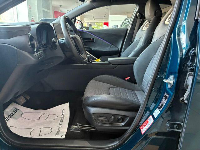 TOYOTA C-HR usata, con Autoradio