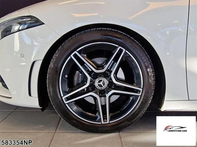 MERCEDES-BENZ A 180 usata, con Sedile posteriore sdoppiato