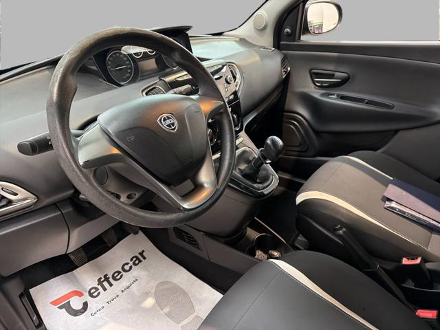 LANCIA Ypsilon usata, con Chiusura centralizzata