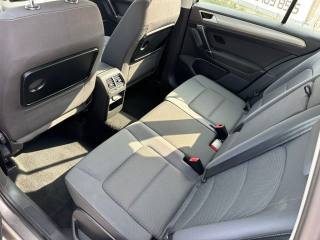 VOLKSWAGEN Golf Sportsvan usata, con Climatizzatore