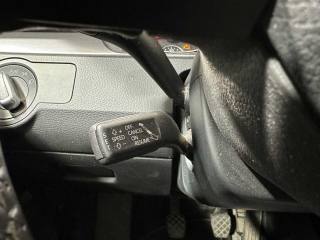 VOLKSWAGEN Passat usata 26