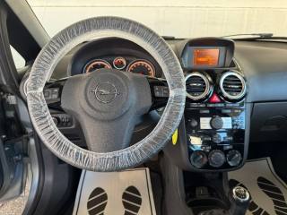 OPEL Corsa usata 21