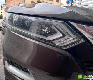 NISSAN Qashqai usata, con Luci diurne LED